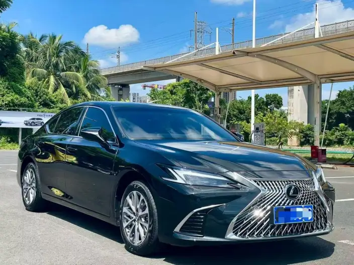 Lexus ES 2025 Model 200 Premium – фото 3