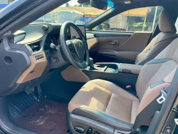 Lexus ES 2025 Model 200 Premium – фото 8