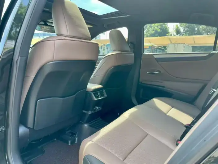 Lexus ES 2025 Model 200 Premium – фото 9
