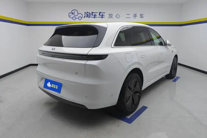 Li Auto L6 2024 Model Pro Edition – фото 3
