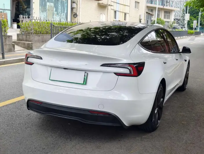 Model 3 2023 Model Rear-wheel drive version – фото 6