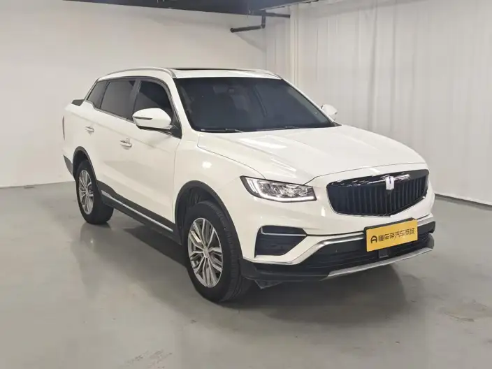 Geely Yuan Cheng FX 2022 Model 1.8T Smart Edition 5 seat