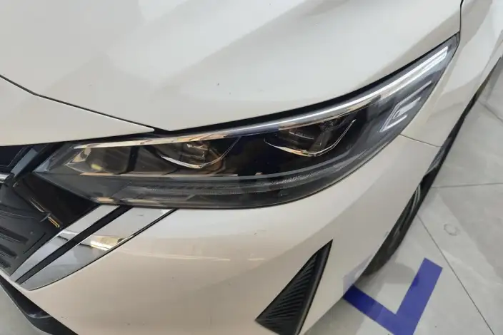 Nissan Sylphy 2023 Model 1.6L CVT Yuexiang Edition – фото 4