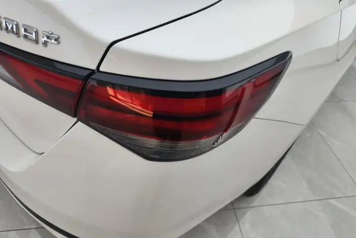 Nissan Sylphy 2023 Model 1.6L CVT Yuexiang Edition – фото 7