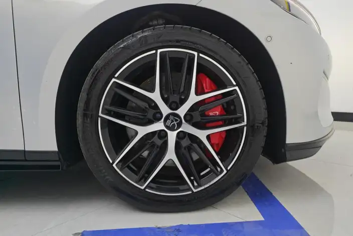 BYD Han L EV 2025 Model 601KM 4WD LiDAR Flagship Model – фото 9