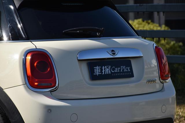 MINI 2016 1.5T COOPER Five-door Edition – фото 9