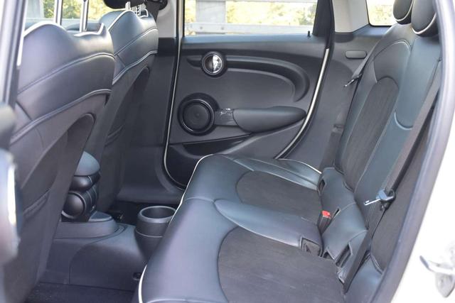 MINI 2016 1.5T COOPER Five-door Edition – фото 12