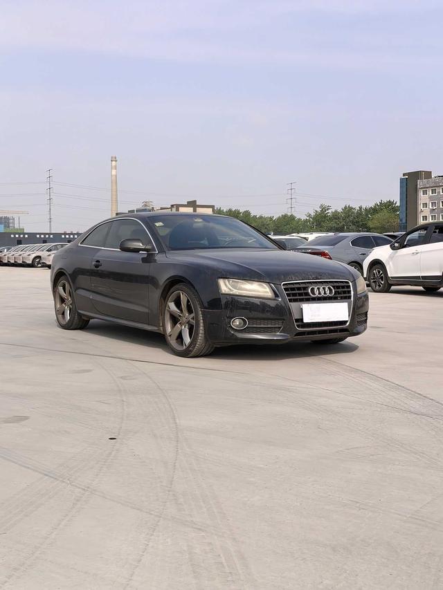 Audi A5 2010 модификация 2.0TFSI Coupe – фото 3