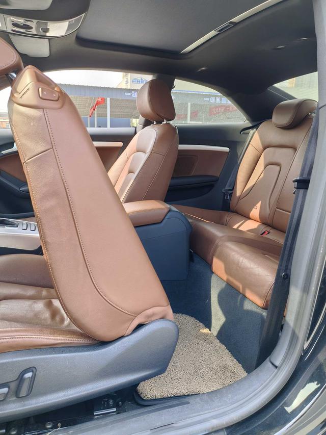 Audi A5 2010 модификация 2.0TFSI Coupe – фото 20