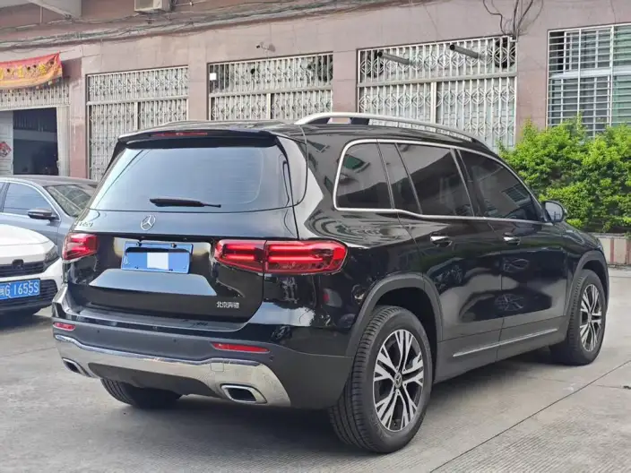 Mercedes-Benz GLB 2025 Model GLB 220 Dynamic Model – фото 5