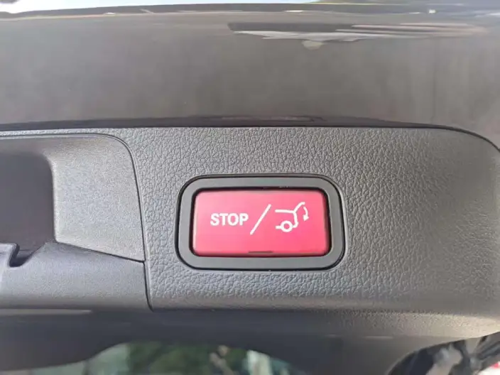 Mercedes-Benz GLB 2025 Model GLB 220 Dynamic Model – фото 9