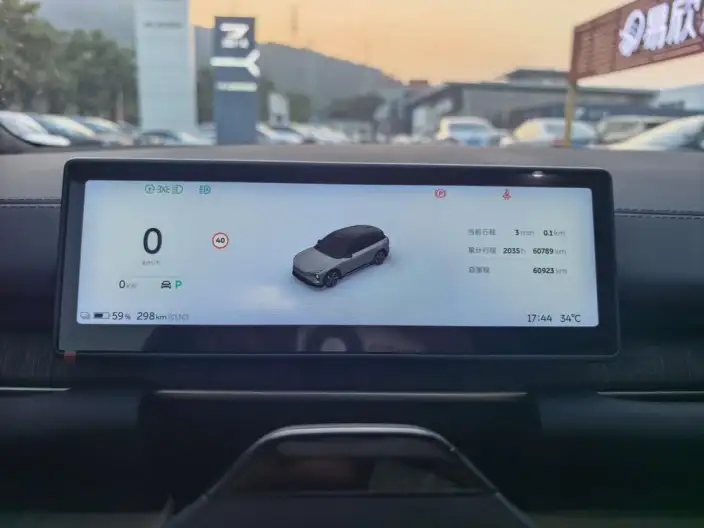 NIO ES6 2024 Model 75kWh – фото 10