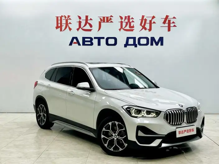 BMW X1 2022 Model sDrive20Li Fashion Model – фото 3