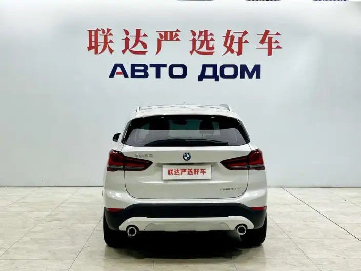 BMW X1 2022 Model sDrive20Li Fashion Model – фото 5