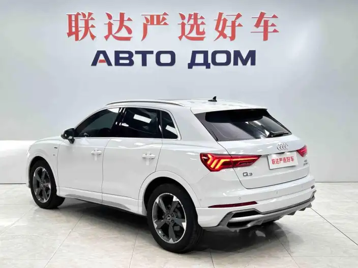 AUDI Q3 2022 Model 35 TFSI Fashion Dynamic Model – фото 4