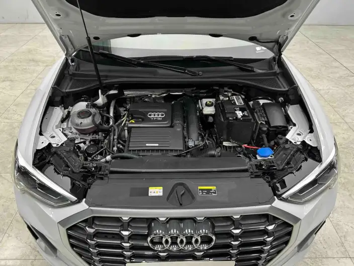 AUDI Q3 2022 Model 35 TFSI Fashion Dynamic Model – фото 7