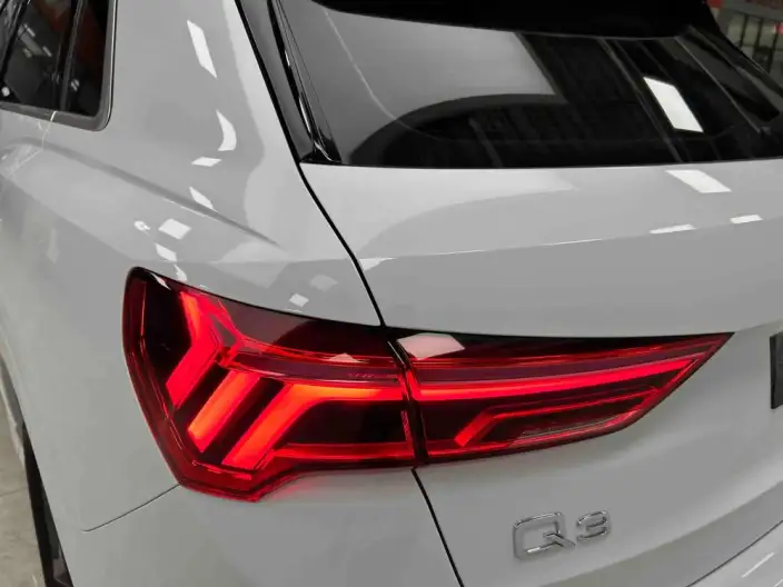 AUDI Q3 2022 Model 35 TFSI Fashion Dynamic Model – фото 9