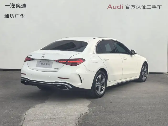 Mercedes-Benz C-Class 2022 Model C 200 L Sports Edition – фото 4