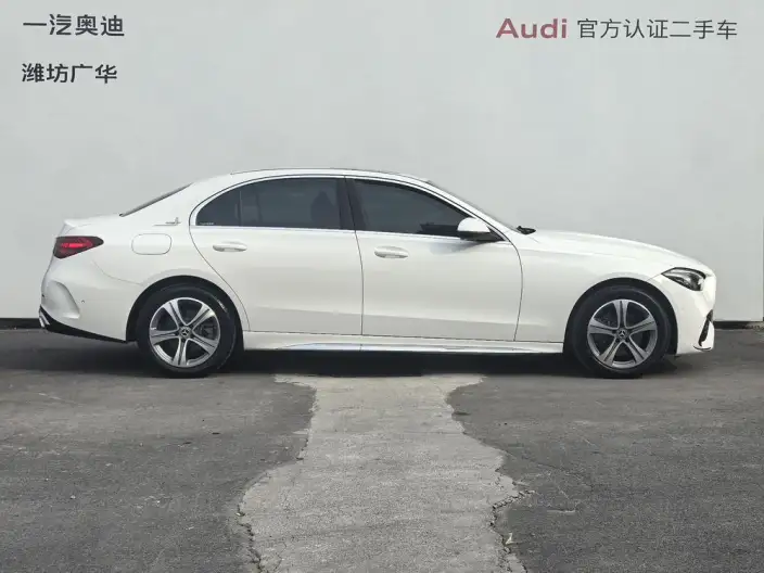 Mercedes-Benz C-Class 2022 Model C 200 L Sports Edition – фото 5