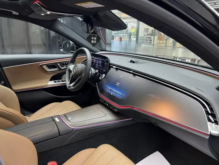 Mercedes-Benz E-Class 2025 Model E 300 L Luxury Model sedan – фото 10