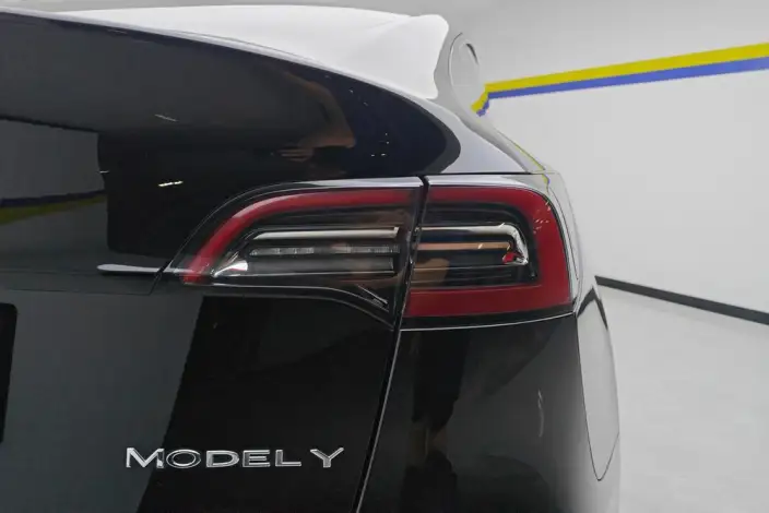 Model Y 2023 Model Rear-wheel drive version – фото 5