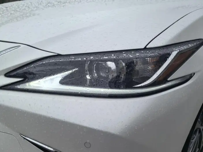 Lexus ES 2024 Model 200 Premium – фото 8