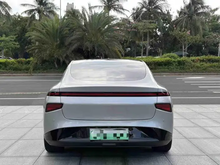 XPeng P7 2021 Model 480N – фото 5