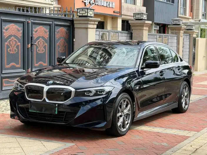 BMW i3 2022 Model eDrive35L – фото 1