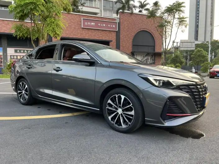 Changan Eado 2022 Model PLUS Blue whale NE 1.4T GDI DCT Flagship Model – фото 3