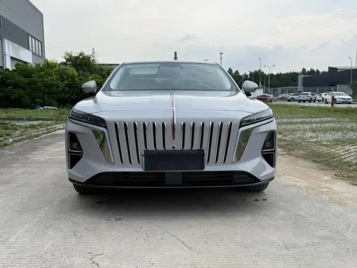 Hongqi H7 PHEV 2026 Model 210 4WD Smart Hybrid Edition – фото 2