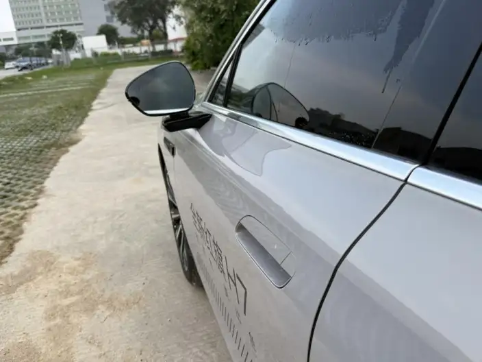 Hongqi H7 PHEV 2026 Model 210 4WD Smart Hybrid Edition – фото 7