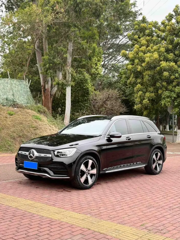 Mercedes-Benz GLC 2022 Model Facelift GLC 300 L 4MATIC Dynamic Model Collector Edition – фото 1