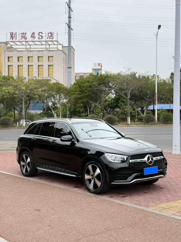Mercedes-Benz GLC 2022 Model Facelift GLC 300 L 4MATIC Dynamic Model Collector Edition – фото 3
