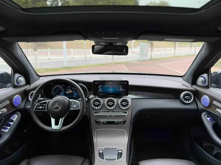 Mercedes-Benz GLC 2022 Model Facelift GLC 300 L 4MATIC Dynamic Model Collector Edition – фото 7