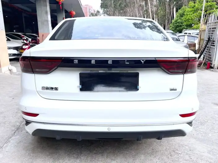 Geely Emgrand 2022 Model No. 4 Gen 1.5L CVT Flagship Model – фото 5