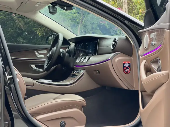 Mercedes-Benz E-Class 2022 Model Facelift II E 300 L Luxury Model sedan – фото 10