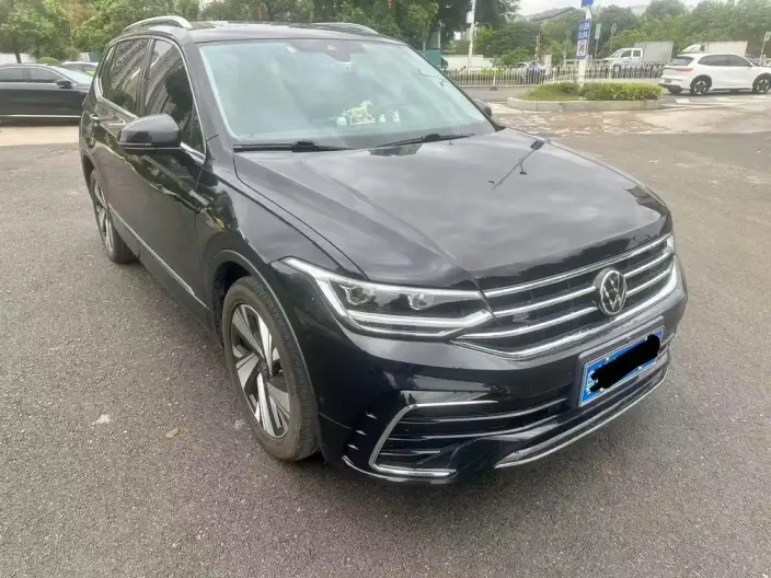Volkswagen Tiguan L 2023 Model 330TSI 2WD R-Line Enjoy the version more – фото 3