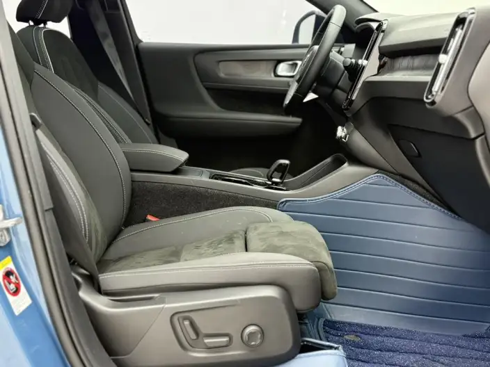 Volvo C40 EV 2022 Model Long Battery Life Pro Edition – фото 9