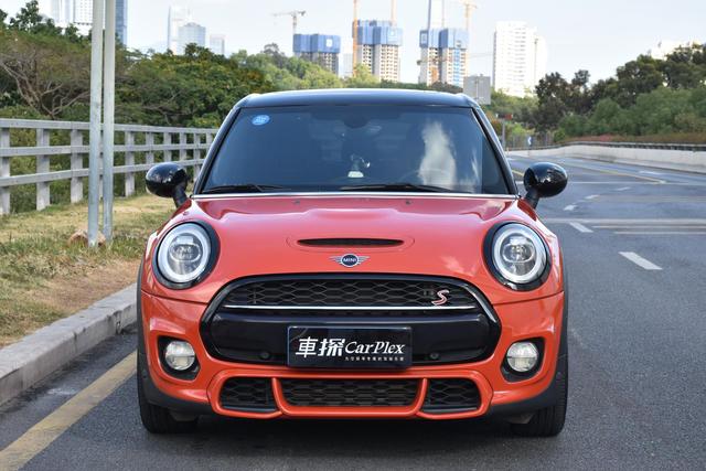 MINI Модель 2019 года 2.0T COOPER S Racer Five-door Edition – фото 2