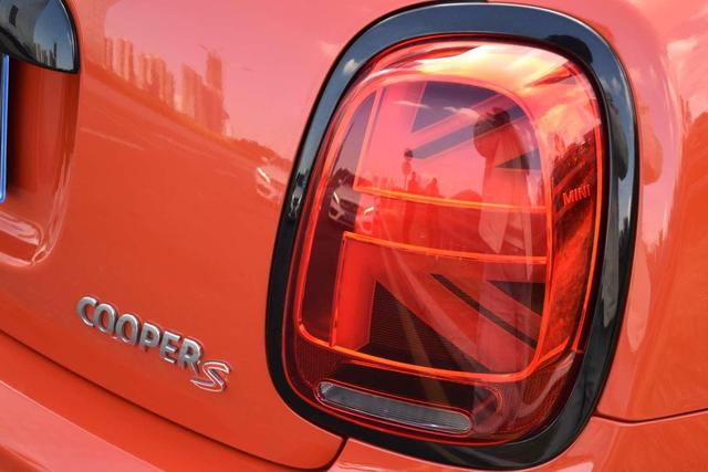 MINI Модель 2019 года 2.0T COOPER S Racer Five-door Edition – фото 9