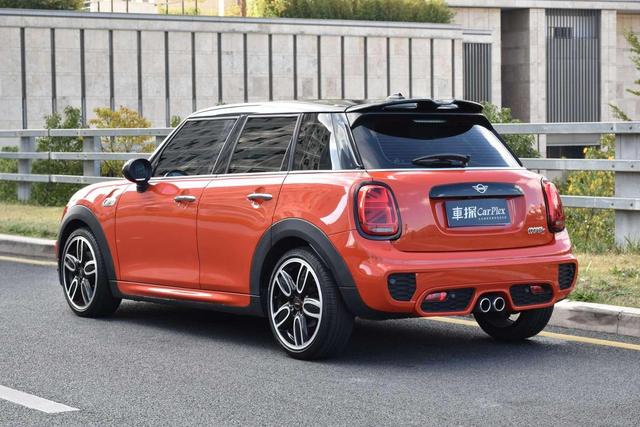 MINI Модель 2019 года 2.0T COOPER S Racer Five-door Edition – фото 11