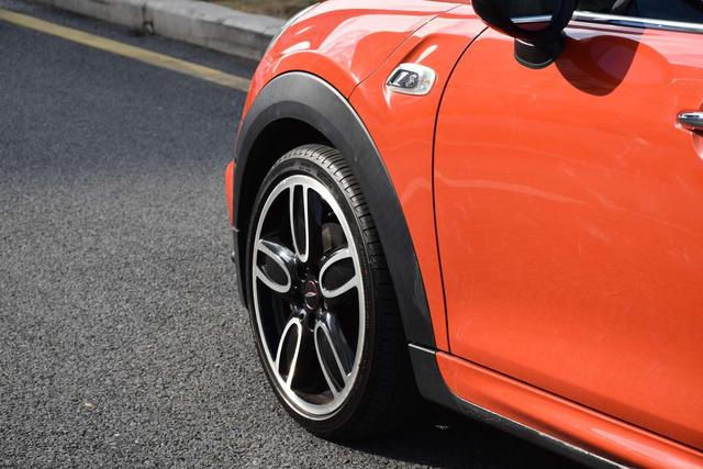 MINI Модель 2019 года 2.0T COOPER S Racer Five-door Edition – фото 15