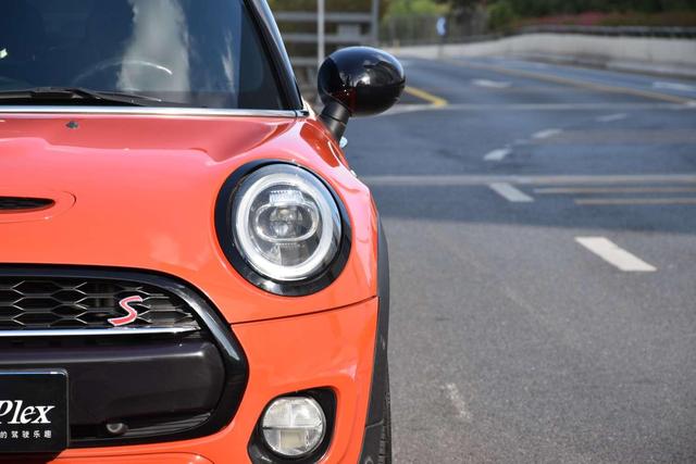 MINI Модель 2019 года 2.0T COOPER S Racer Five-door Edition – фото 17