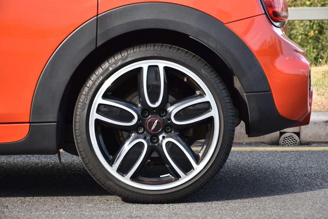 MINI Модель 2019 года 2.0T COOPER S Racer Five-door Edition – фото 19