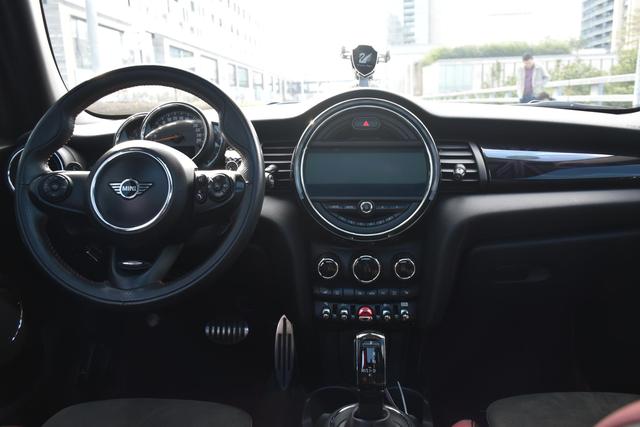 MINI Модель 2019 года 2.0T COOPER S Racer Five-door Edition – фото 22