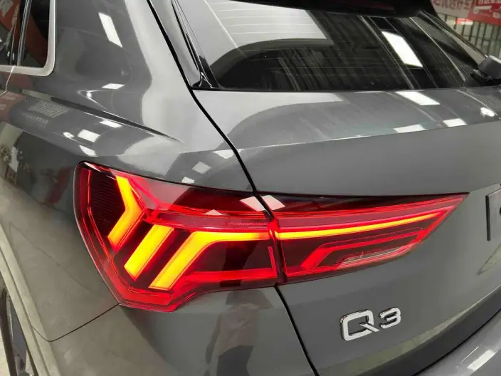 AUDI Q3 2023 Model 35 TFSI Fashion Dynamic Model – фото 9