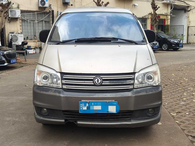 Dongfeng Lingzhi 2014 M3 1.6L 7-seater Luxury