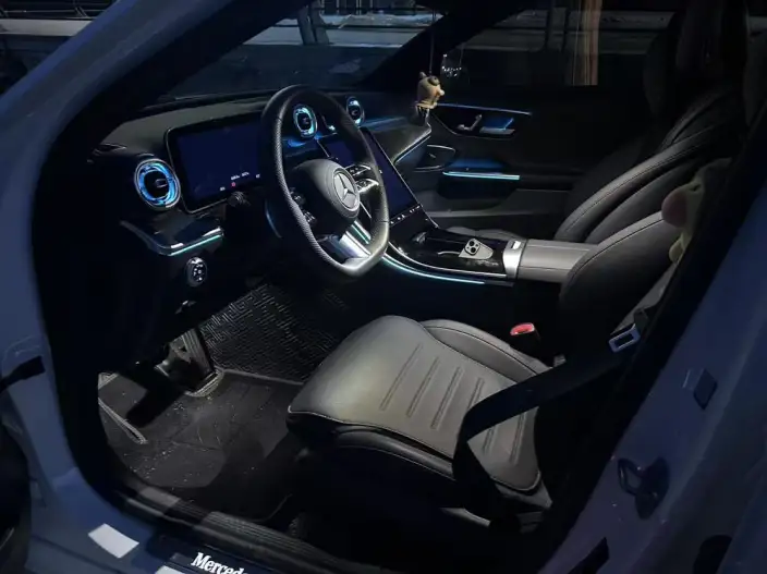 Mercedes-Benz C-Class 2025 Model C 260 L Sports Edition – фото 8