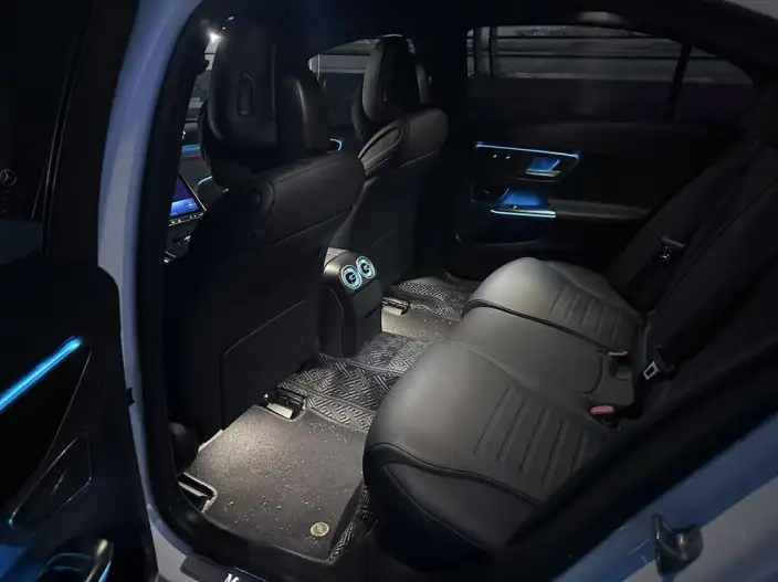 Mercedes-Benz C-Class 2025 Model C 260 L Sports Edition – фото 9