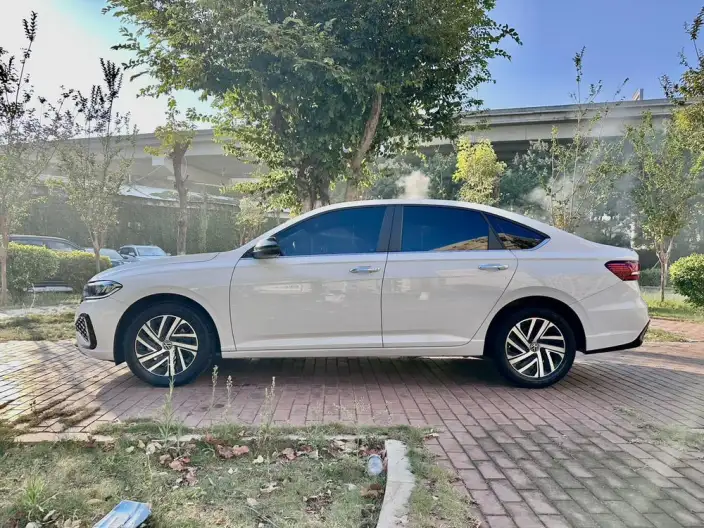 Volkswagen Lavida 2023 Model 280TSI DSG Starry Sky Yongyi Edition – фото 3